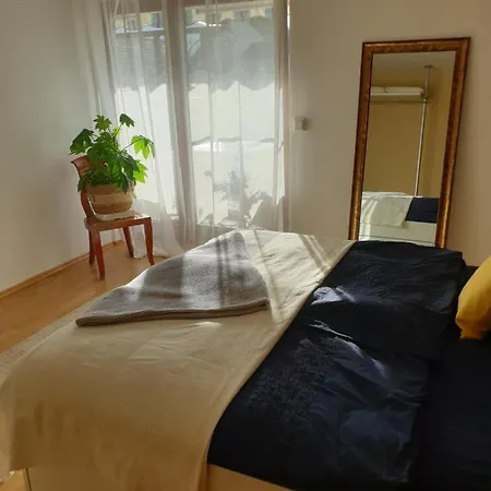 22, Terrasse,pool,sauna,ofen *