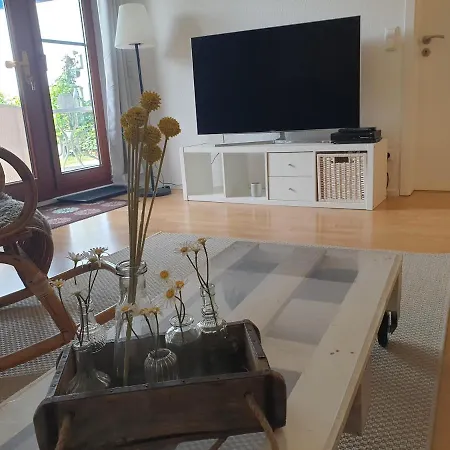 شقة 22, Terrasse,pool,sauna,ofen Neuffen