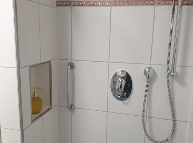 22, Terrasse,pool,sauna,ofen * Neuffen